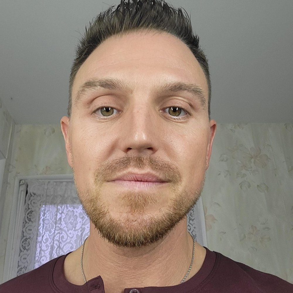 Meet your Posher, Brian